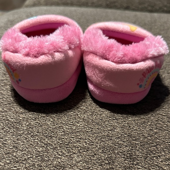 Paw Patrol Pink Kids Slippers - Picture 2 of 6